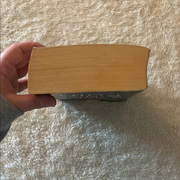 A Court of Wings and Ruin by Sarah J. Mass Paperback Book - Picture 6 of 7